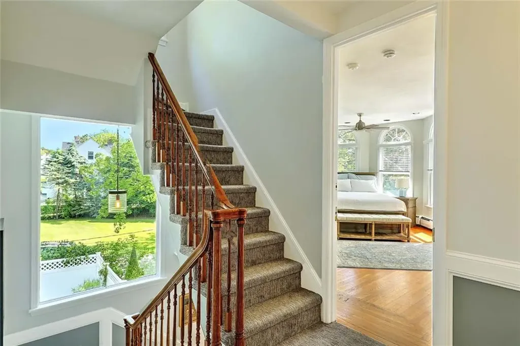 247 Oaklawn Avenue Cranston RI 02920