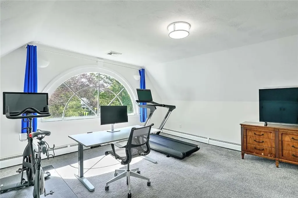 247 Oaklawn Avenue Cranston RI 02920