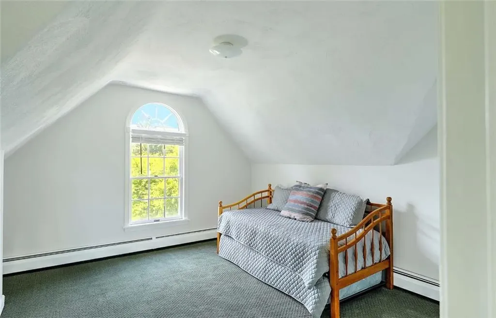 247 Oaklawn Avenue Cranston RI 02920