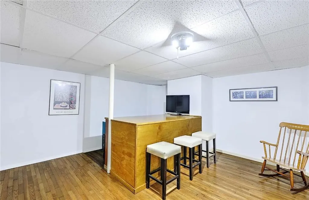 247 Oaklawn Avenue Cranston RI 02920