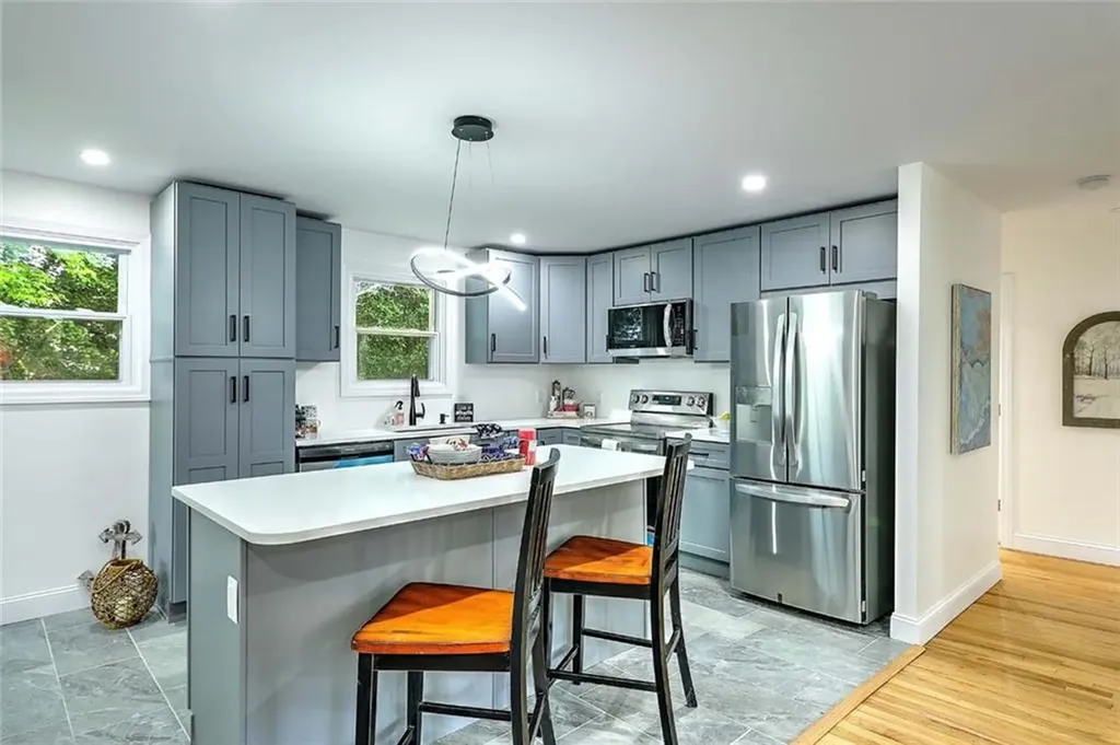 153 Fatima Drive Warren RI 02885