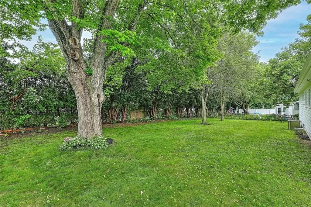 153 Fatima Drive Warren RI 02885