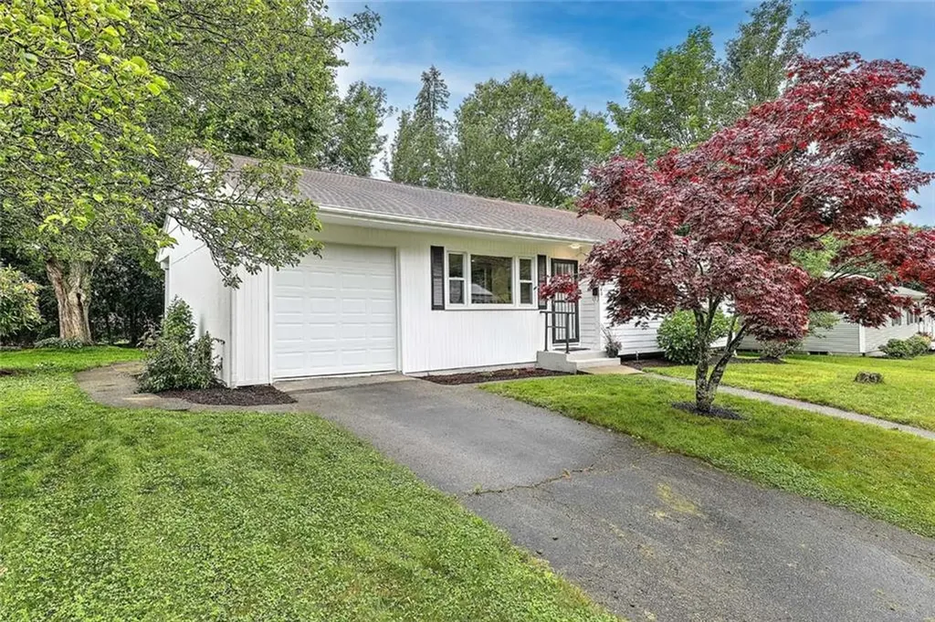 153 Fatima Drive Warren RI 02885