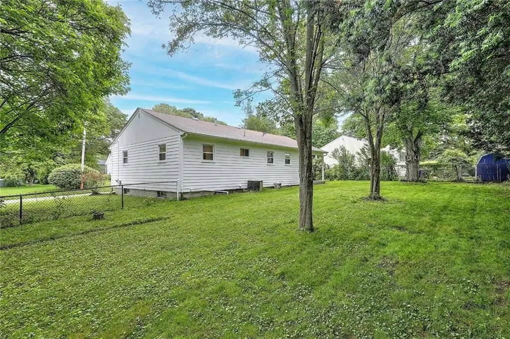 153 Fatima Drive Warren RI 02885