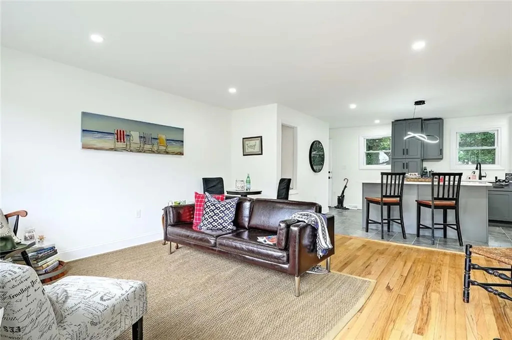 153 Fatima Drive Warren RI 02885