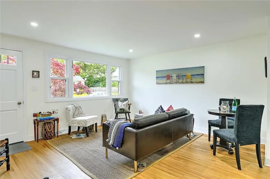 153 Fatima Drive Warren RI 02885