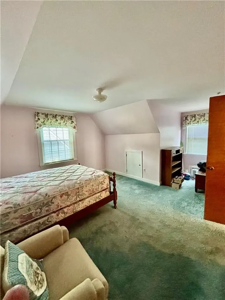 125 Alfred Drown Road Barrington RI 02806
