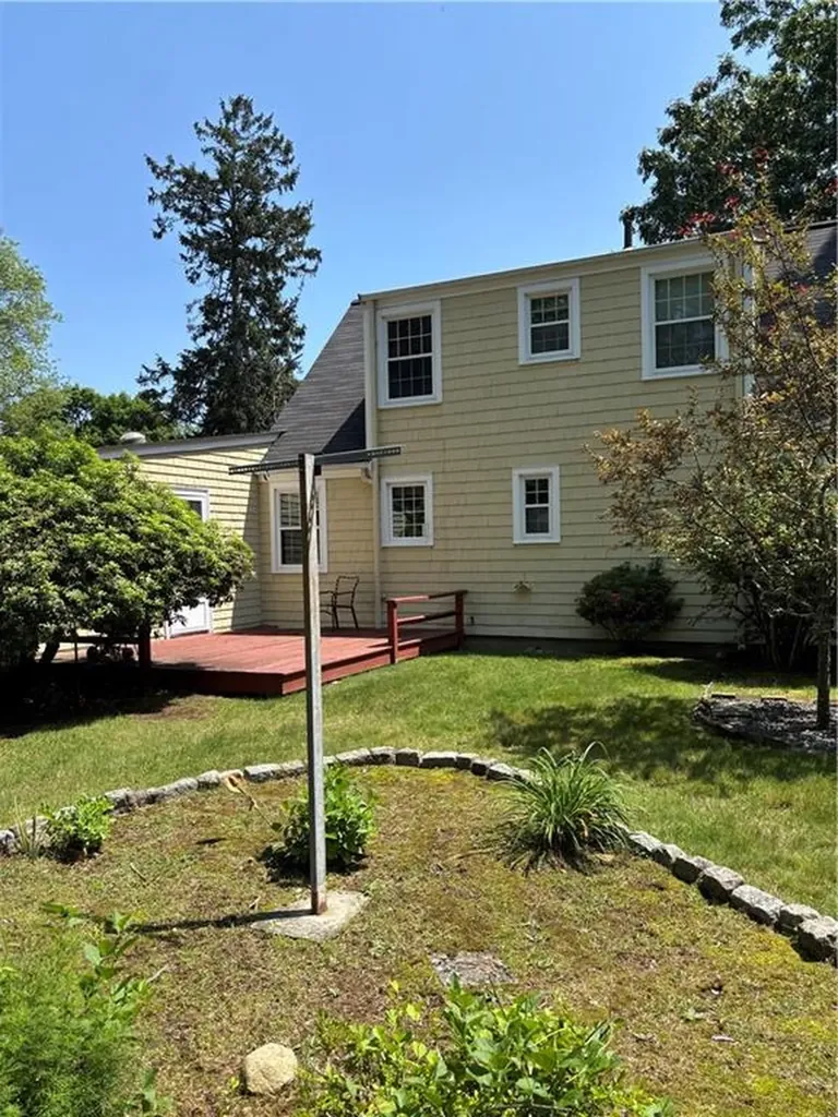 125 Alfred Drown Road Barrington RI 02806