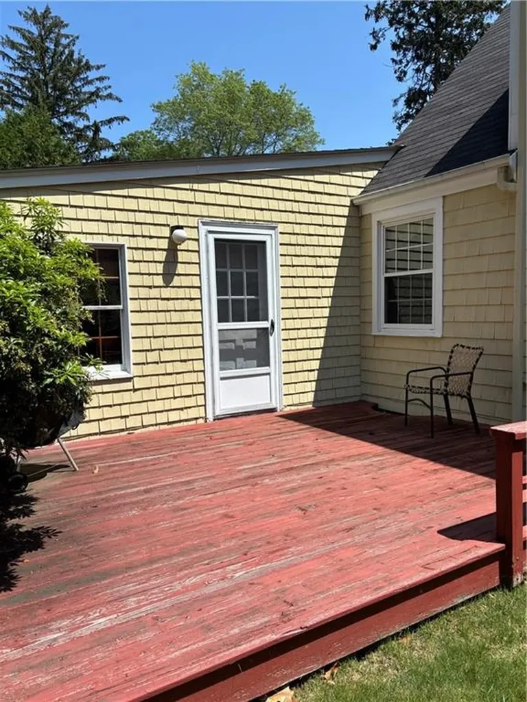 125 Alfred Drown Road Barrington RI 02806