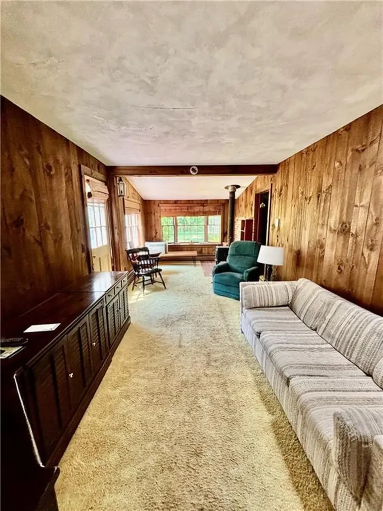 125 Alfred Drown Road Barrington RI 02806