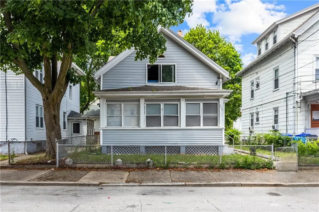 273 Sayles Avenue Pawtucket RI 02860