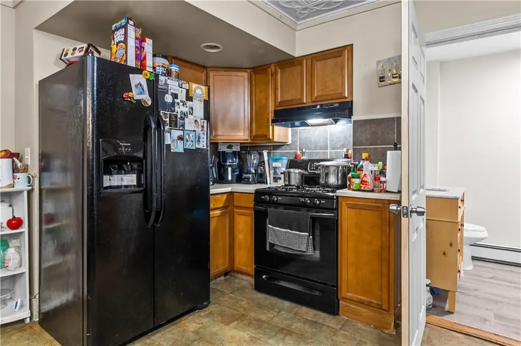 273 Sayles Avenue Pawtucket RI 02860