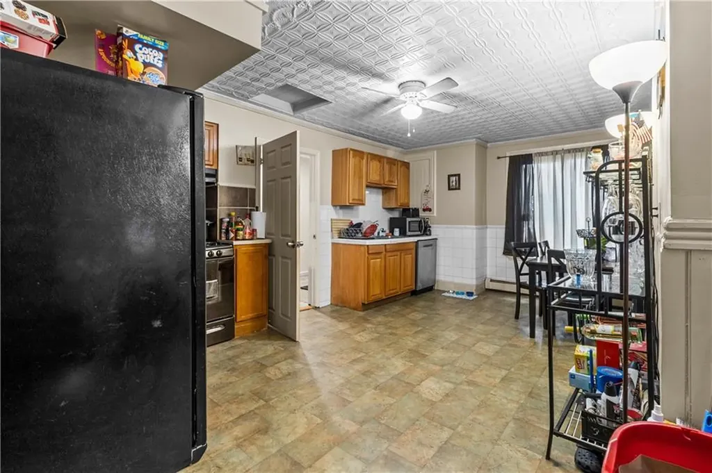 273 Sayles Avenue Pawtucket RI 02860