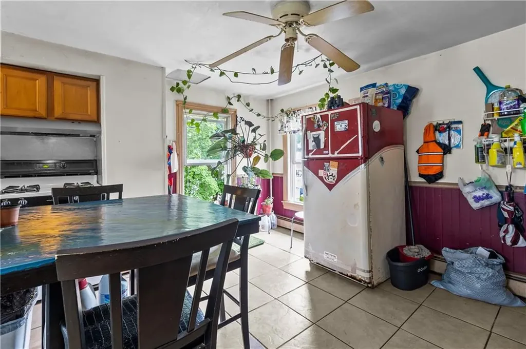273 Sayles Avenue Pawtucket RI 02860