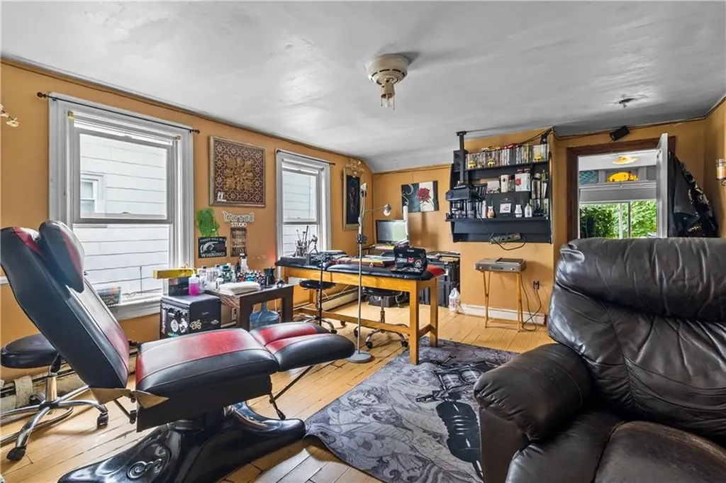 273 Sayles Avenue Pawtucket RI 02860
