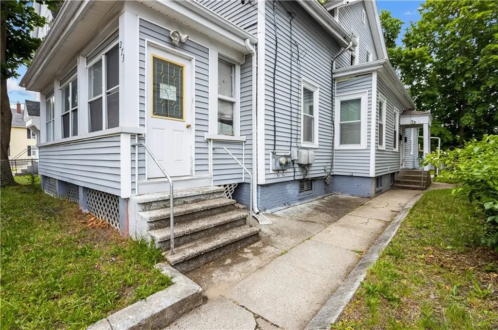 273 Sayles Avenue Pawtucket RI 02860