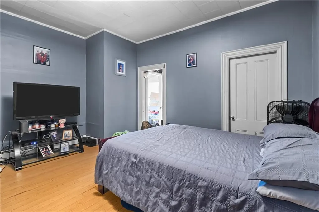 273 Sayles Avenue Pawtucket RI 02860