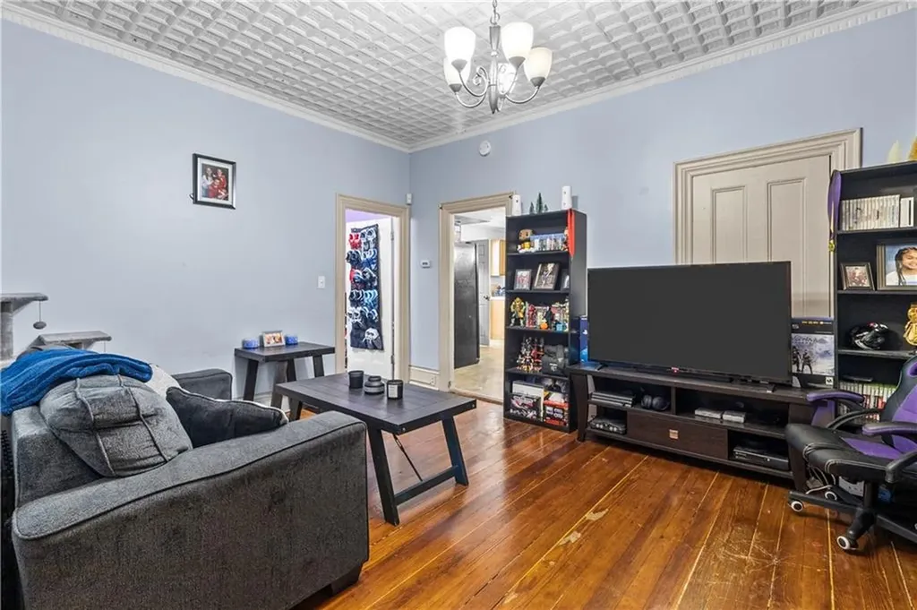 273 Sayles Avenue Pawtucket RI 02860