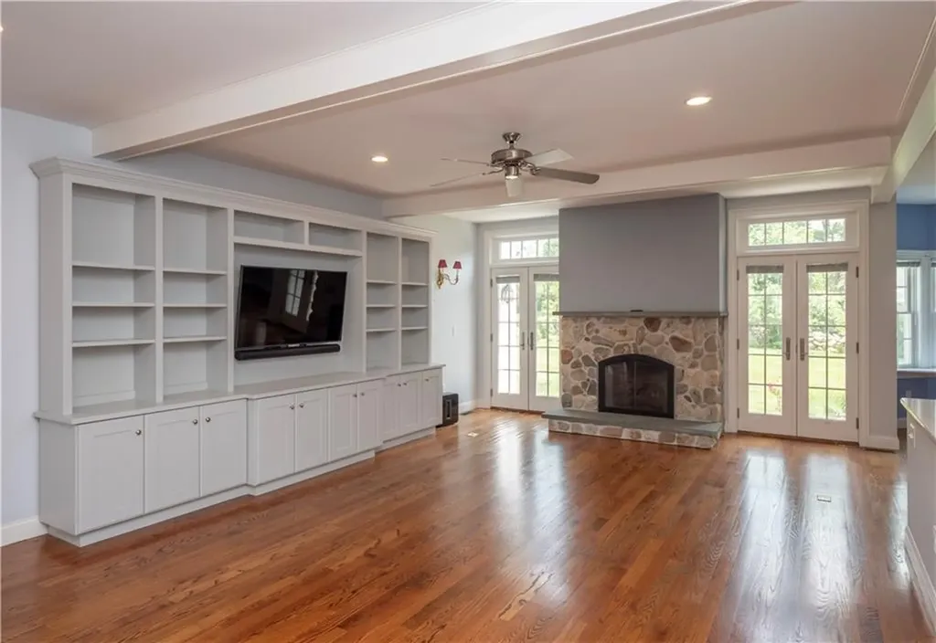 2 Fairview Drive Bristol RI 02809
