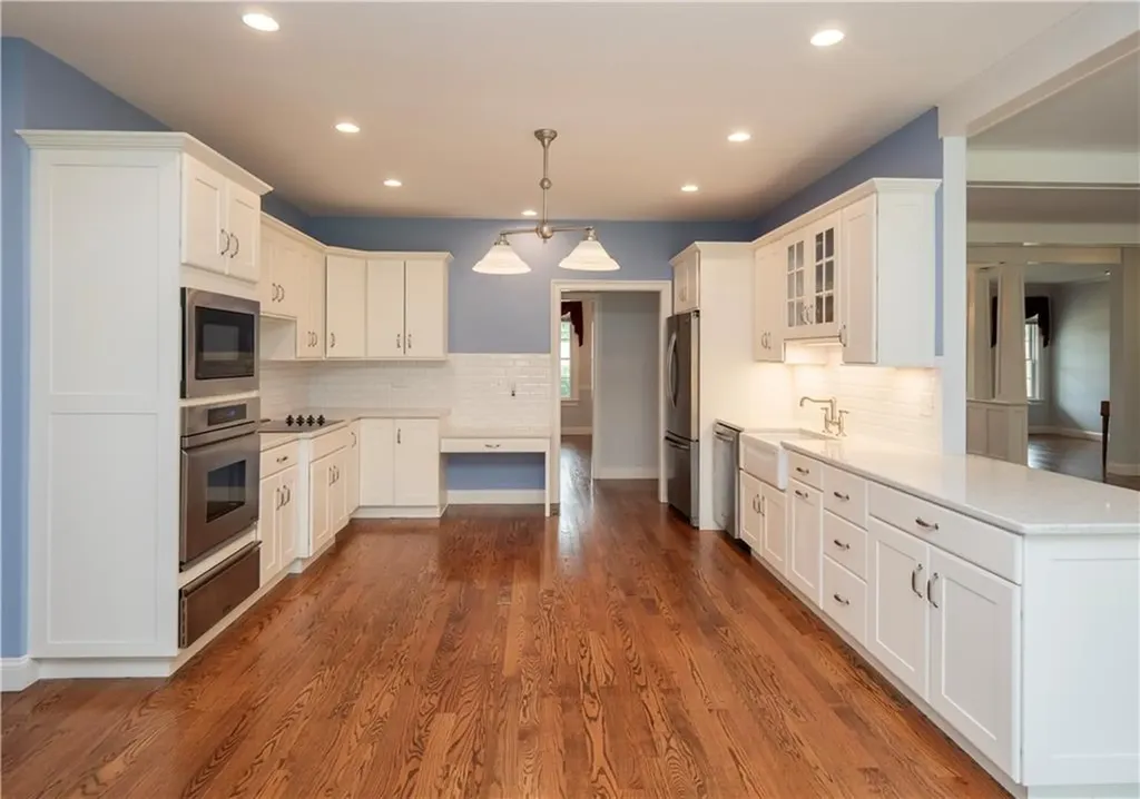 2 Fairview Drive Bristol RI 02809