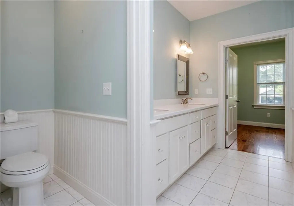 2 Fairview Drive Bristol RI 02809