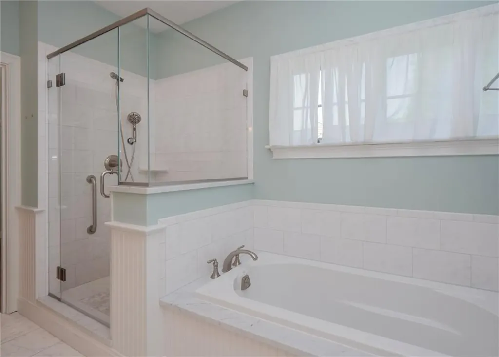 2 Fairview Drive Bristol RI 02809