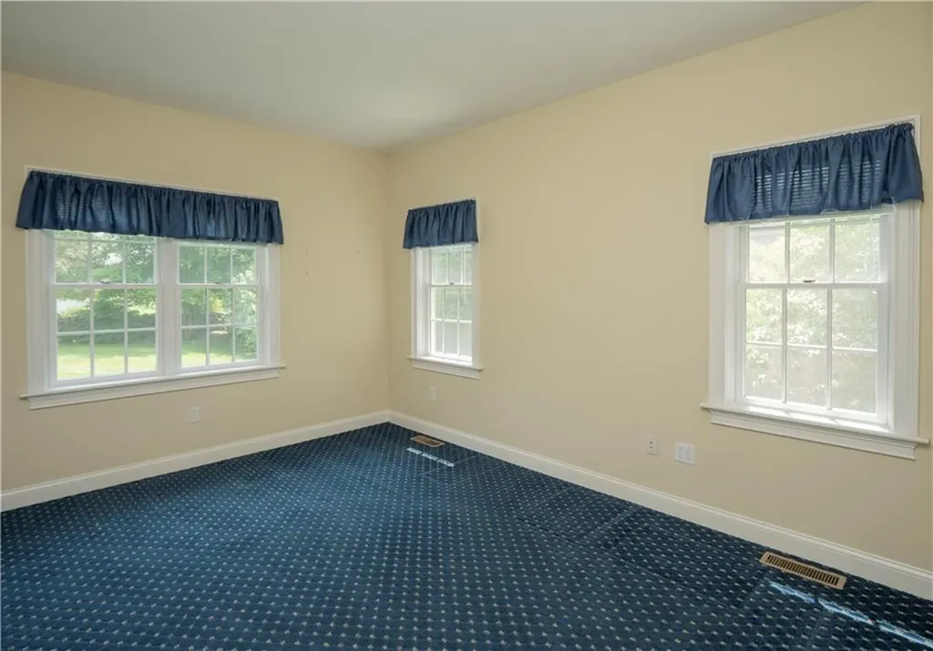 2 Fairview Drive Bristol RI 02809