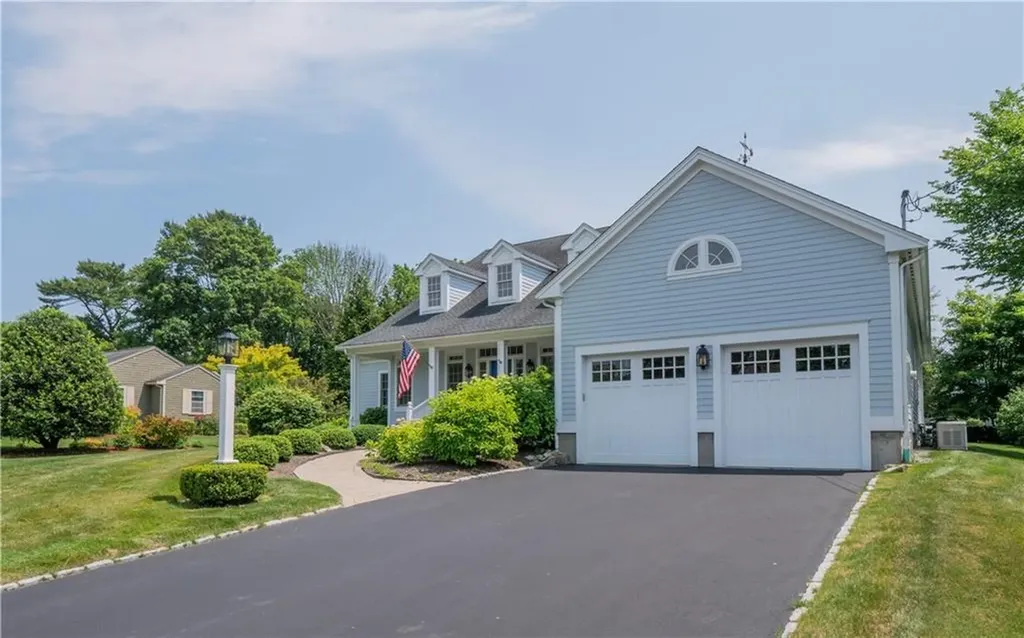 2 Fairview Drive Bristol RI 02809