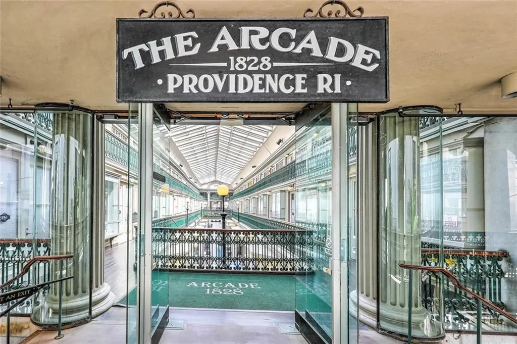 65 Weybosset Street Providence RI 02903