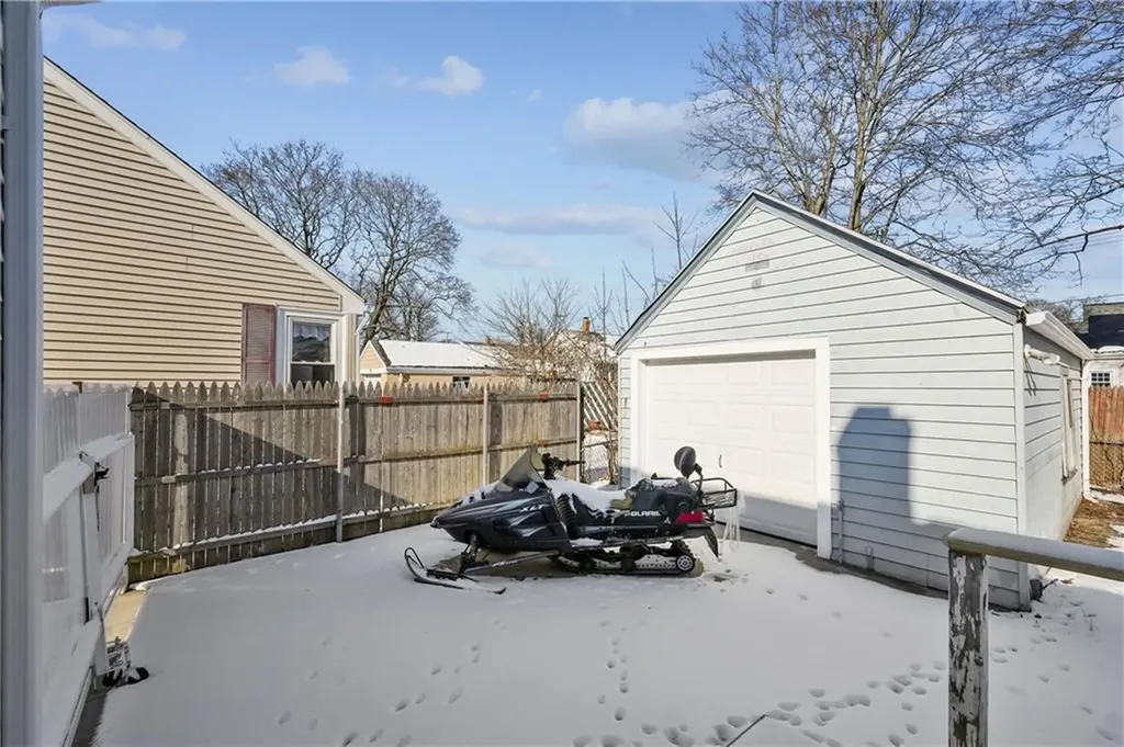 104 Liberty Street Pawtucket RI 02861