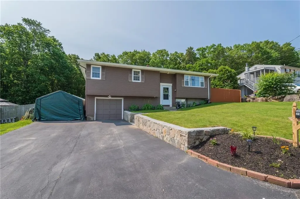 29 Camille Drive Johnston RI 02919