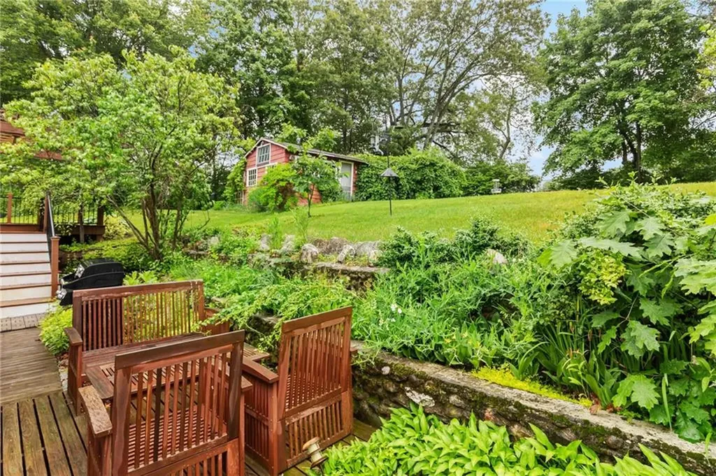 965 Greenville Avenue Smithfield RI 02828