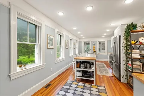 965 Greenville Avenue Smithfield RI 02828