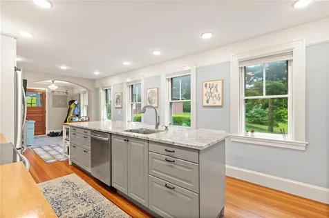 965 Greenville Avenue Smithfield RI 02828