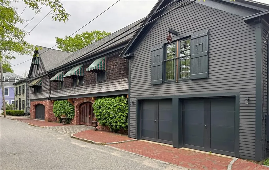 10 Liberty Street Newport RI 02840