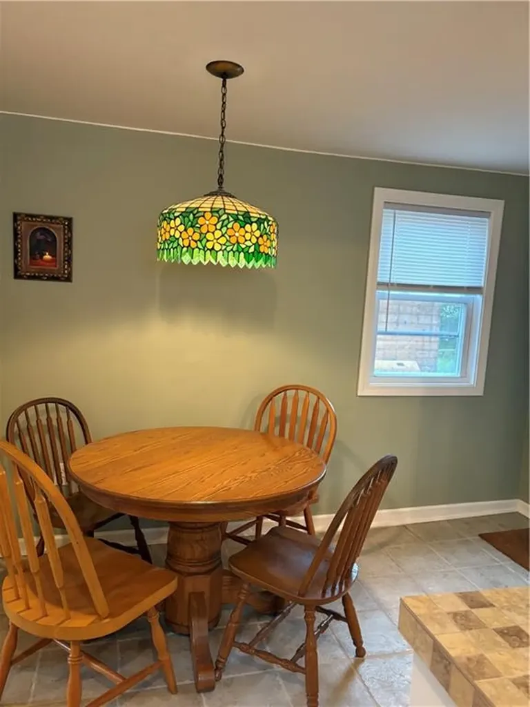 93 Huron Street Warwick RI 02889