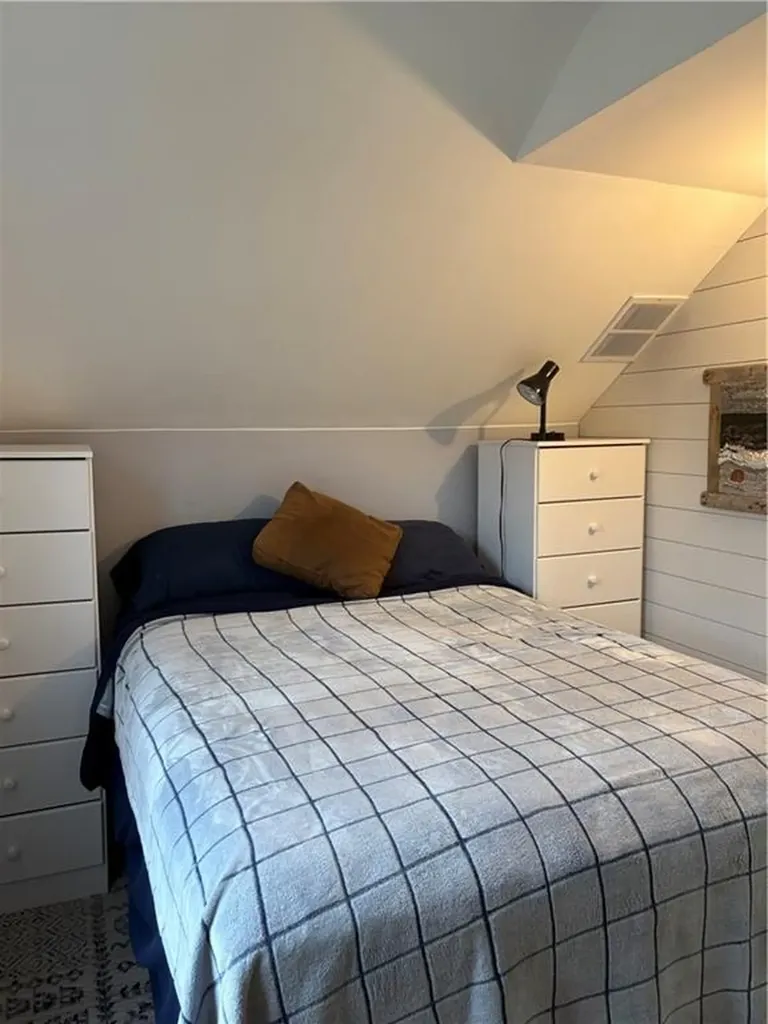 93 Huron Street Warwick RI 02889