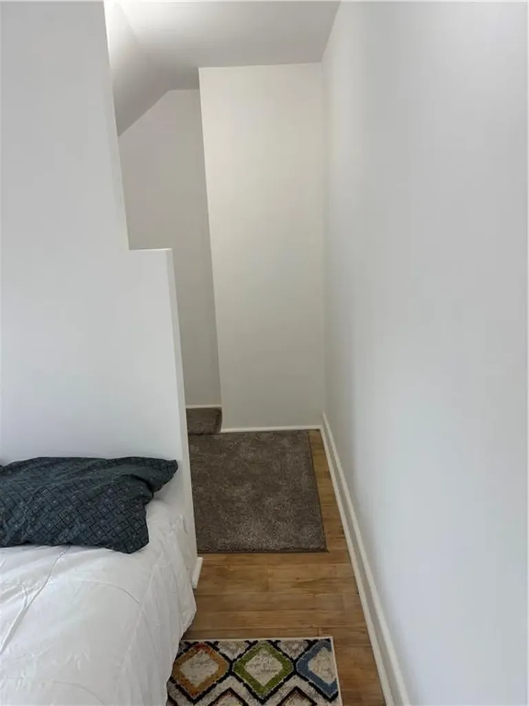 93 Huron Street Warwick RI 02889