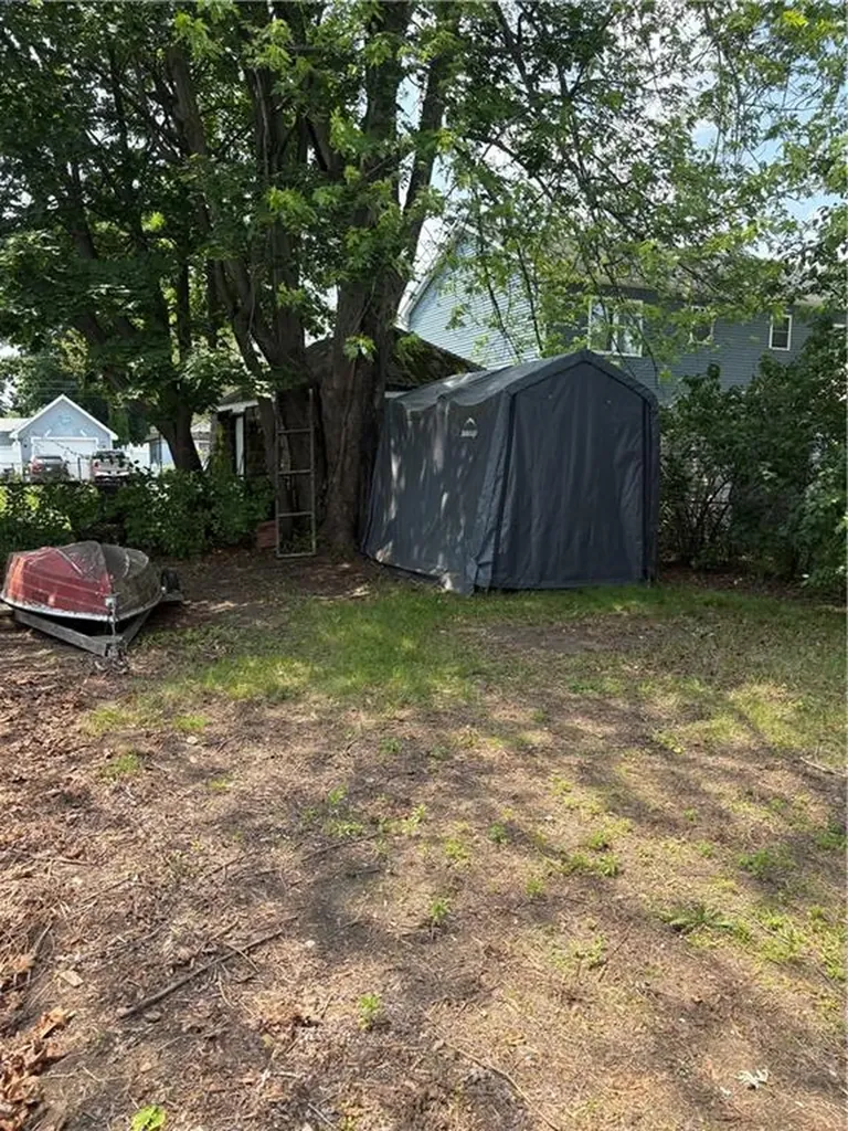 93 Huron Street Warwick RI 02889