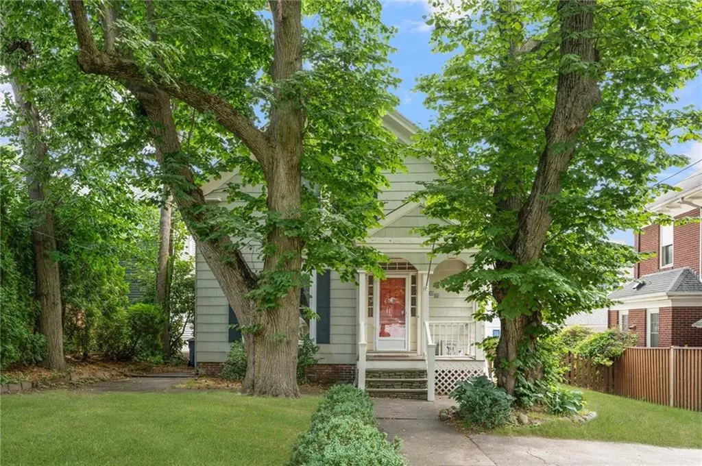 300 Rochambeau Avenue Providence RI 02906