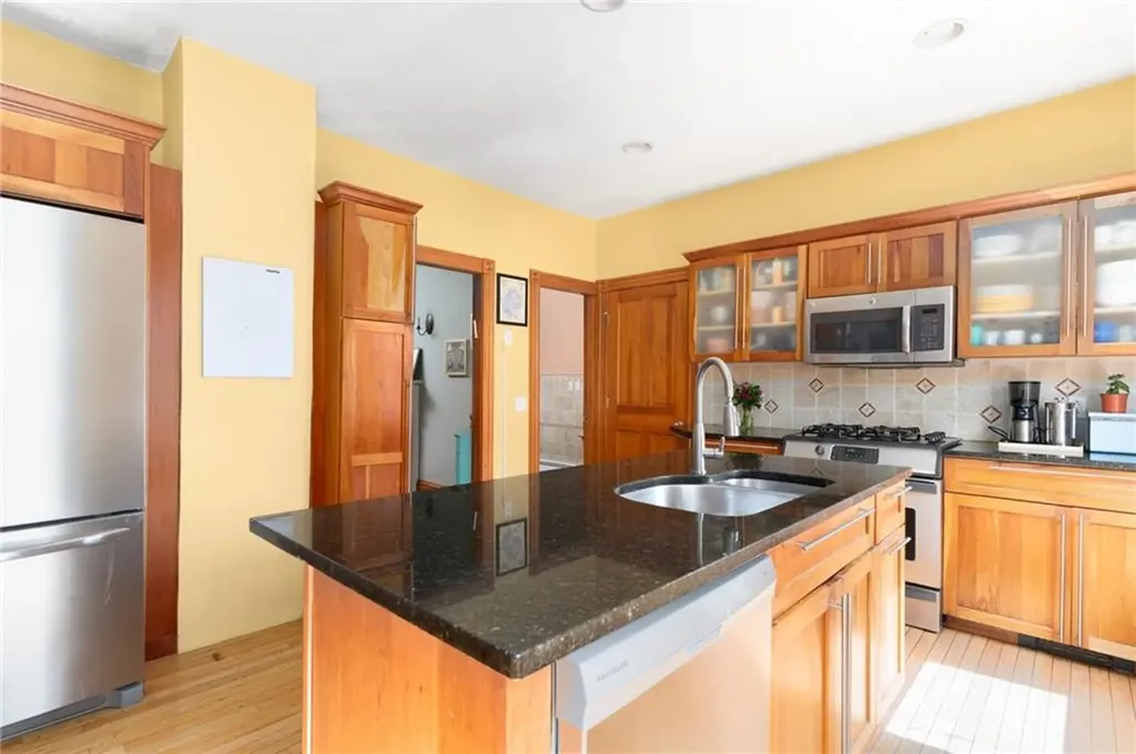 300 Rochambeau Avenue Providence RI 02906