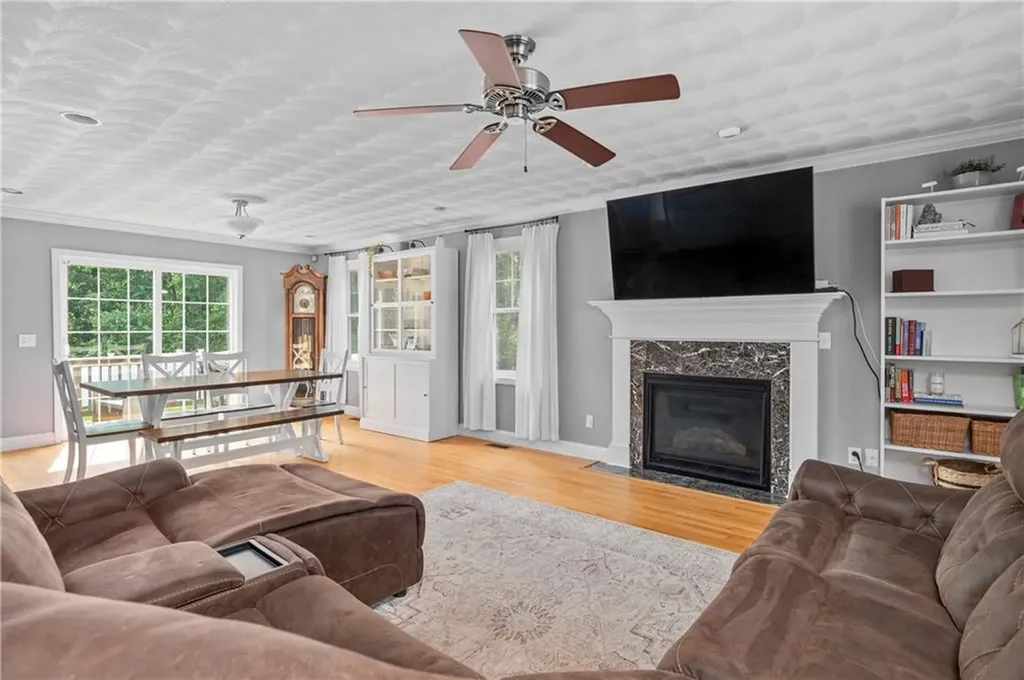 3560 Diamond Hill Road Cumberland RI 02864