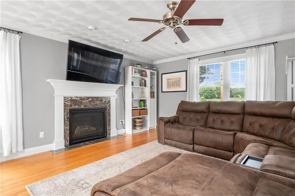 3560 Diamond Hill Road Cumberland RI 02864