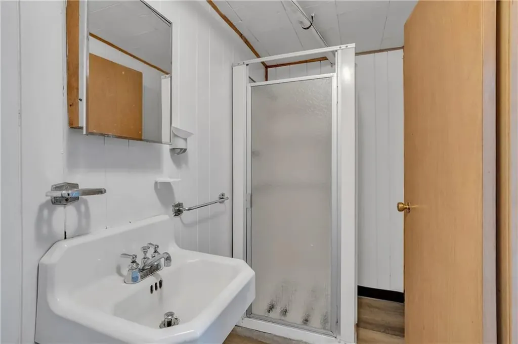 37 Joseph Street Providence RI 02904