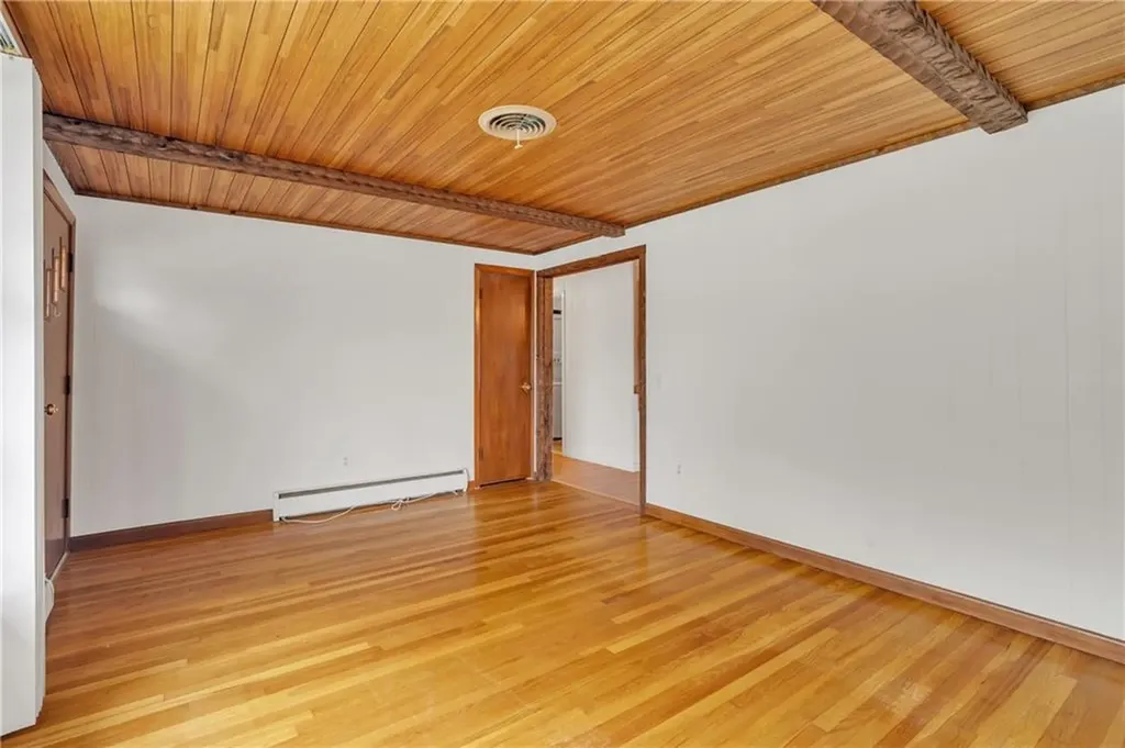 37 Joseph Street Providence RI 02904