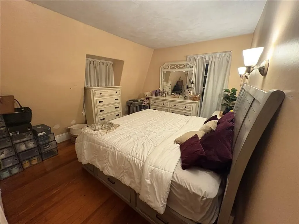 29 Rhodes Avenue Cranston RI 02905