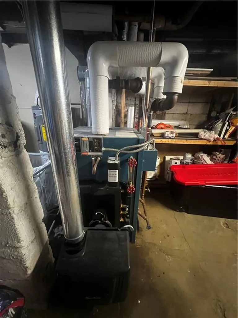 29 Rhodes Avenue Cranston RI 02905
