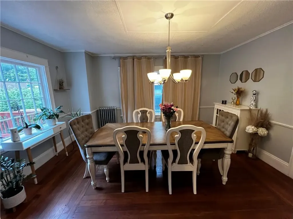 29 Rhodes Avenue Cranston RI 02905