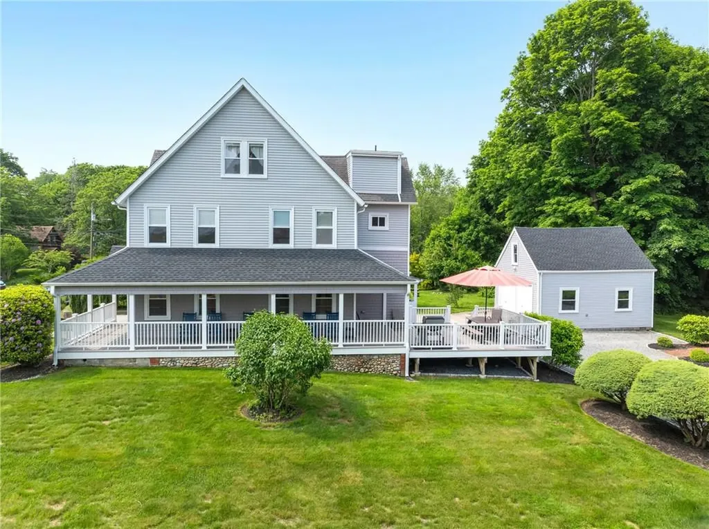 7 Prospect Avenue Narragansett RI 02882