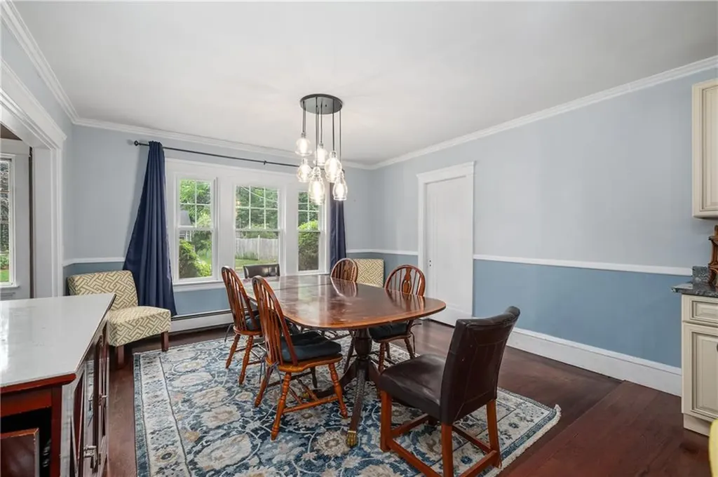 60 White Parkway North Smithfield RI 02896